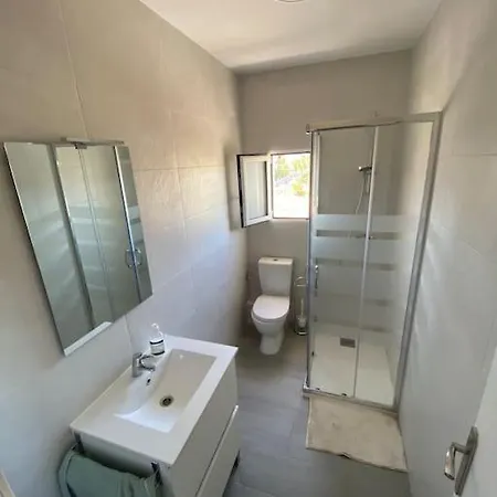 아파트 Vacacional En *